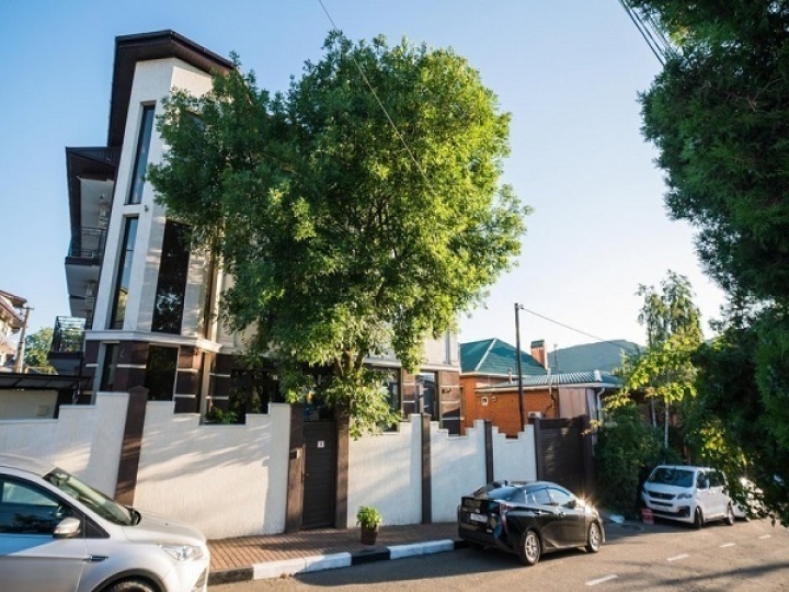 Отель "Версаль" п. Архипо-Осиповка