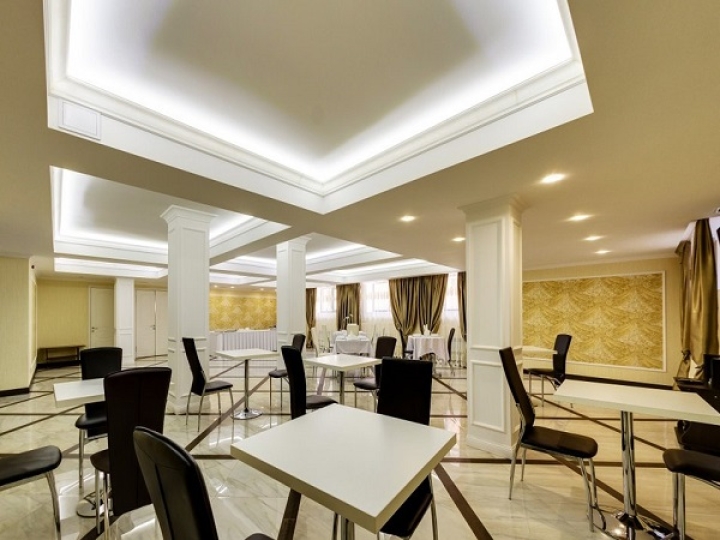 Отель "Версаль" п. Архипо-Осиповка