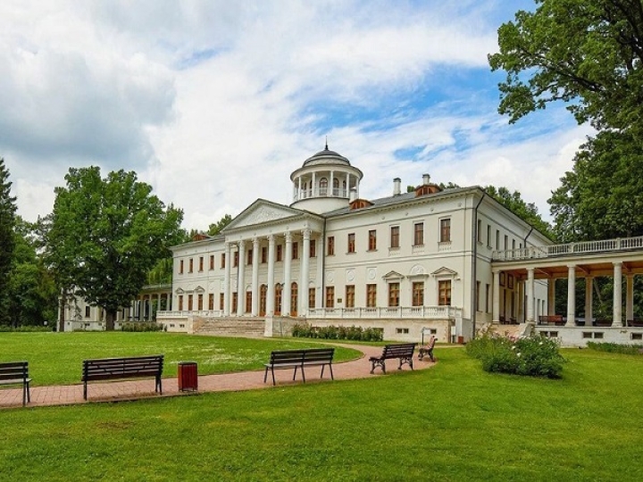 "Русский Парнас Остафьево, шедевр барокко в Дубровицах"