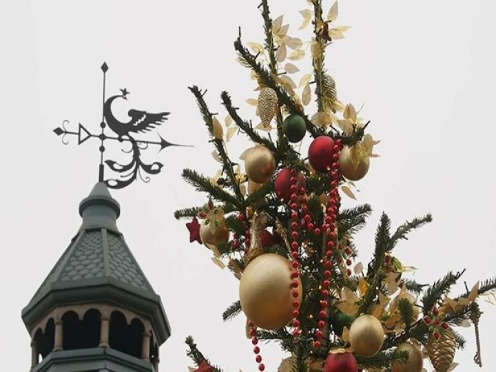 “Новогодняя программа для школьников «Святки у купчихи”