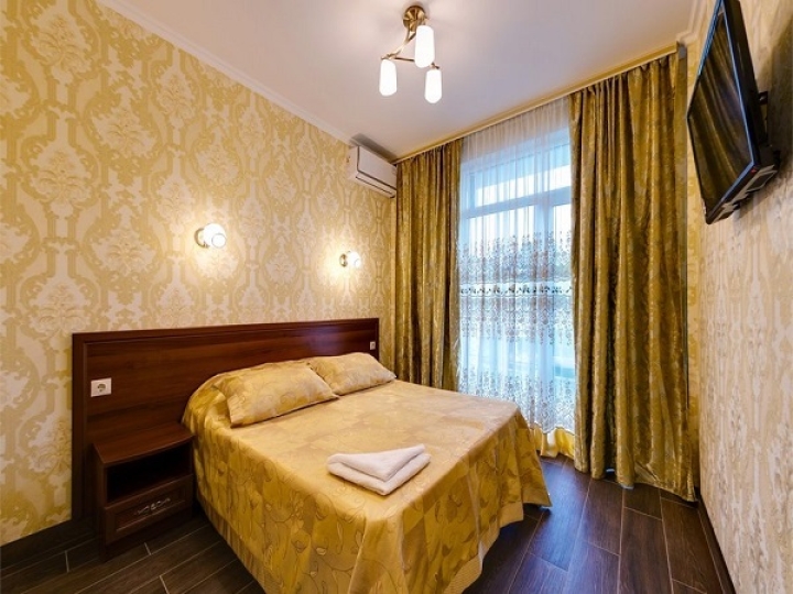 Отель "Версаль" п. Архипо-Осиповка