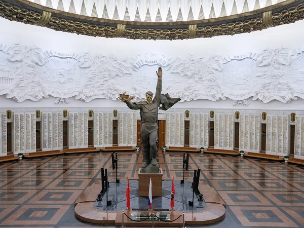 "Экскурсия для школьников в Музей Победы”