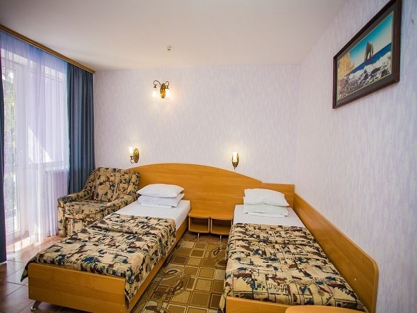 Пансионат "Крымские зори"  - Крым, Алушта